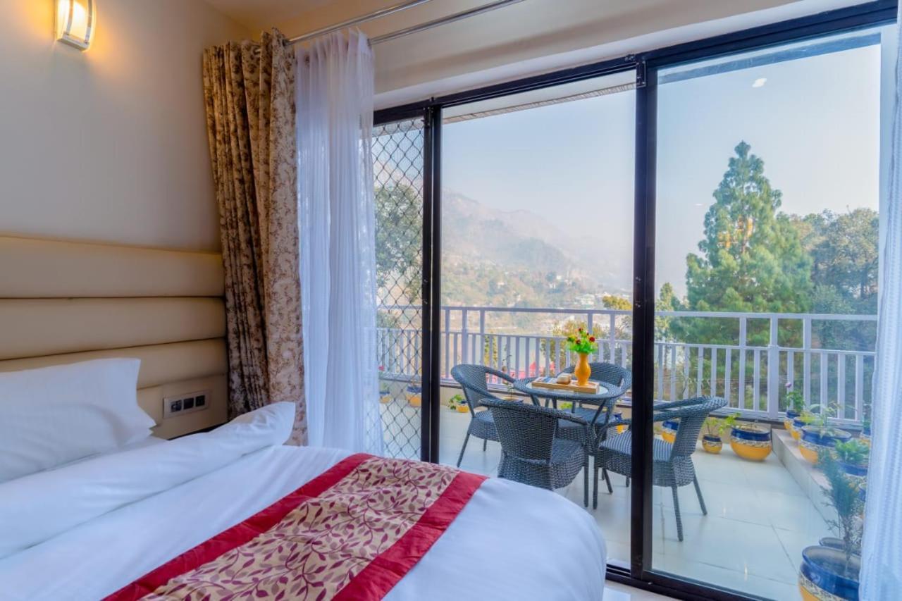 Moonlight Lake Resort Bhīm Tāl Buitenkant foto