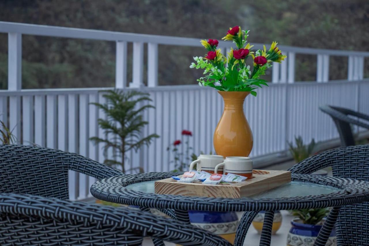 Moonlight Lake Resort Bhīm Tāl Buitenkant foto